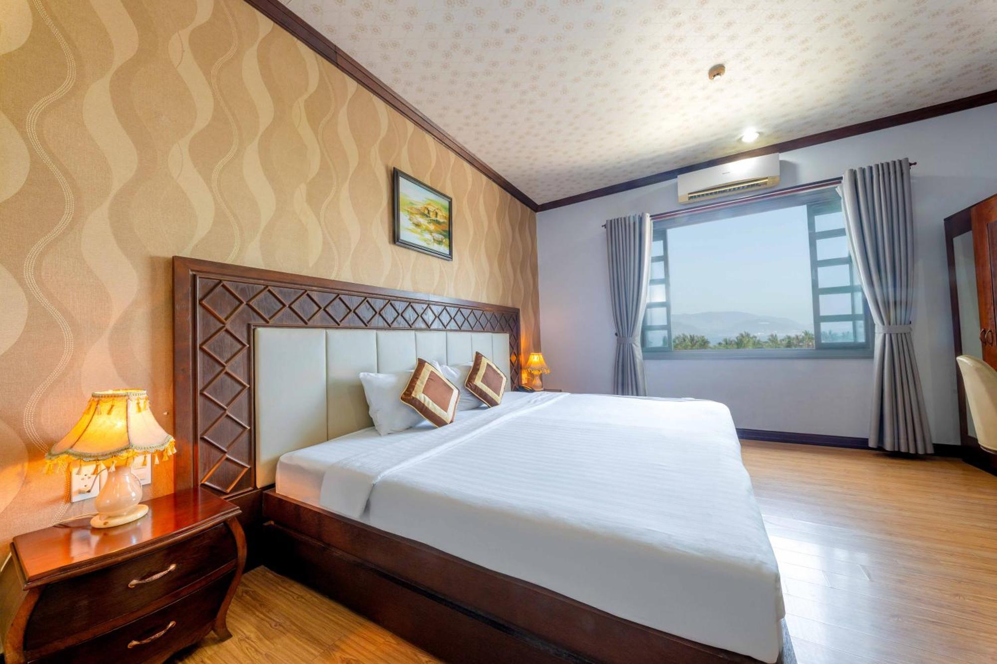 Rembrandt Hotel Nha Trang Exterior foto